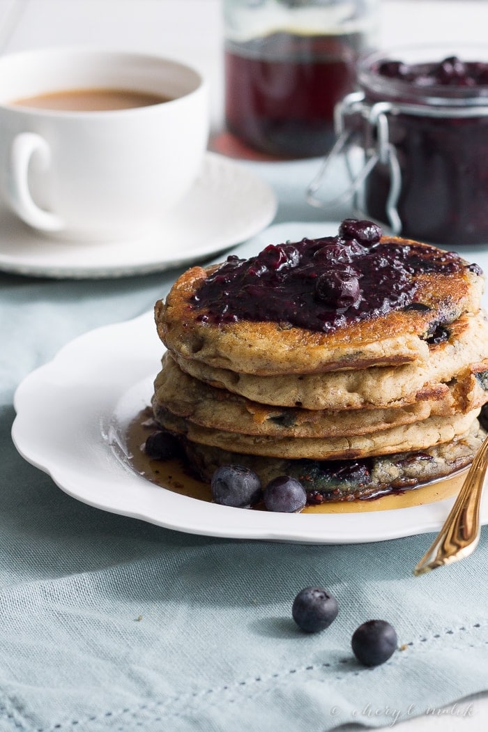 Blueberry Oatmeal Pancakes (Vegan, Gluten Free). Perfect, perfect, perfect