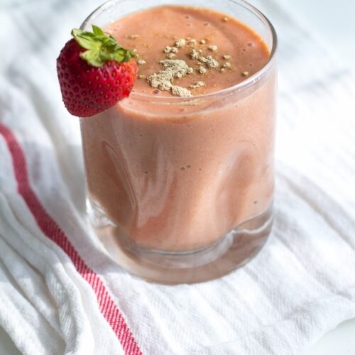 Strawberry Maca Smoothie. Have you tried maca, the Peruvian superfood? It's amazing for energy, contains tons of vitamins and minerals, and is even good for libido and fertility!