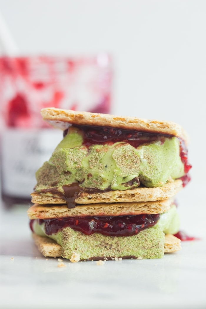 Matcha raspberry dark chocolate smores! Yes.. just as epic as they sound. /// 40 Aprons