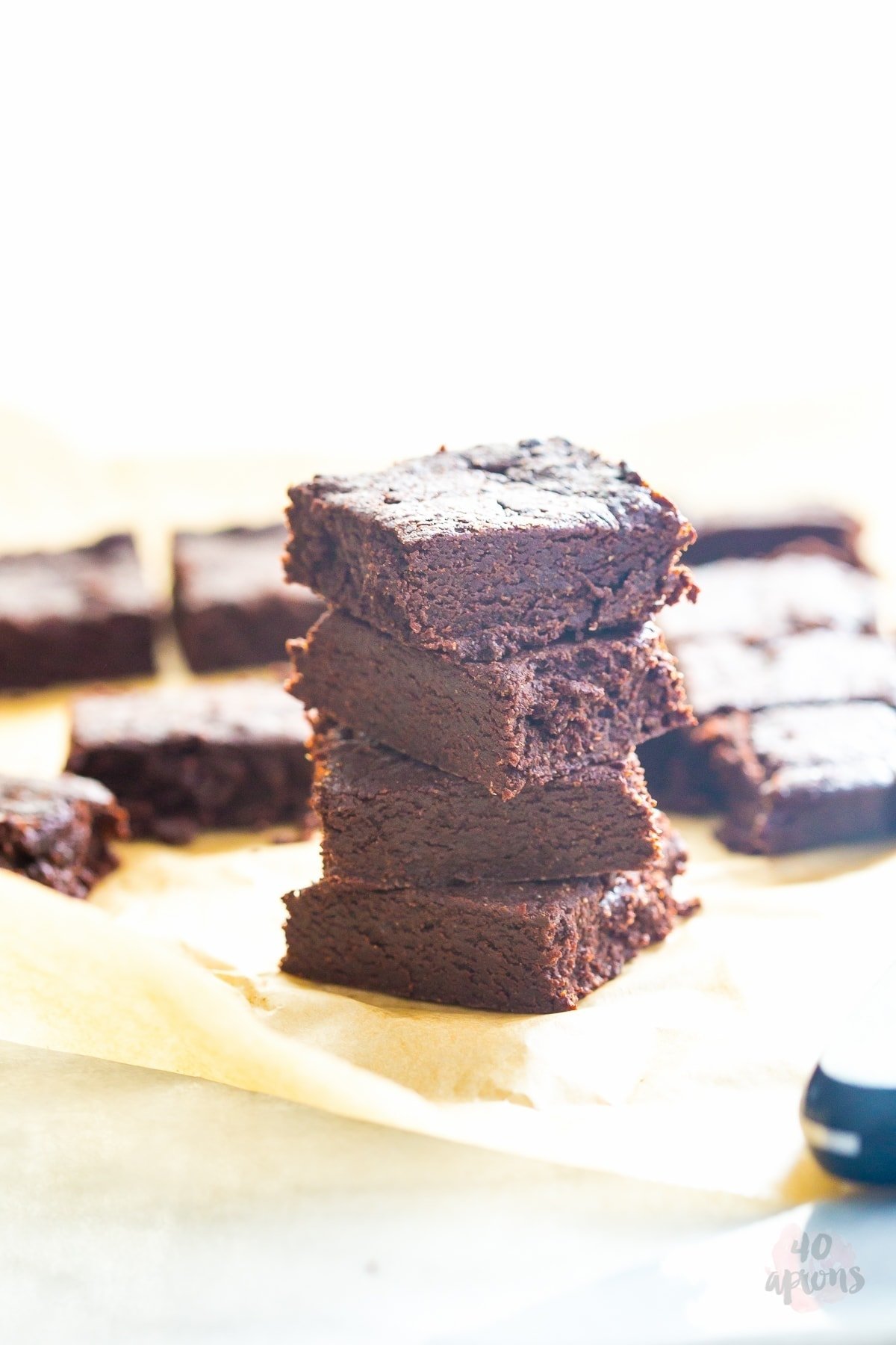 Healthy fudgy brownies - rich, fudgy, dense, and chewy, but with no refined sugar or flour! Everything is awesome! // 40 Aprons