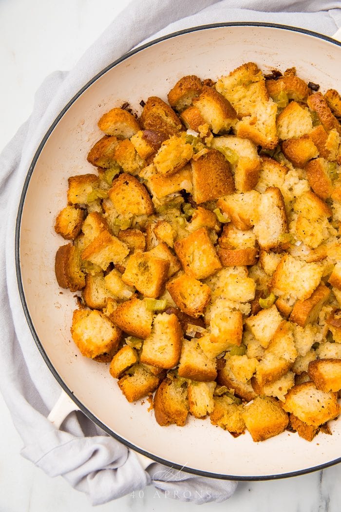 A bowl of stuffing ready to use on a white plate