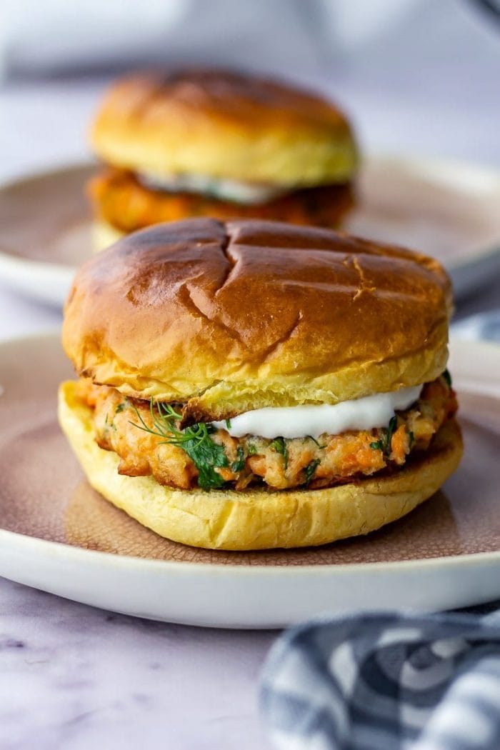 Salmon burgers