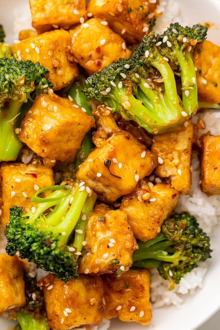 Close-up of tofu and broccoli