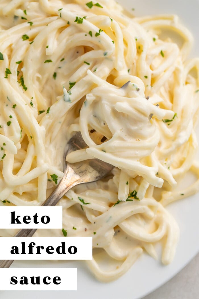 Pinterest graphic for keto alfredo sauce