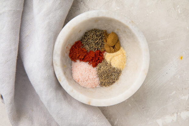 Blackened seasoning in bowl