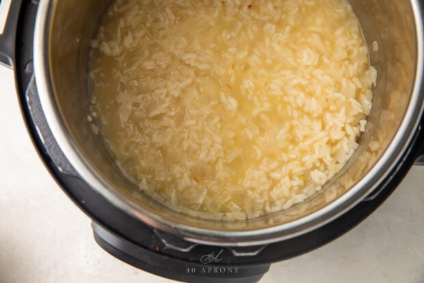 Arborio rice and white wine in Instant Pot