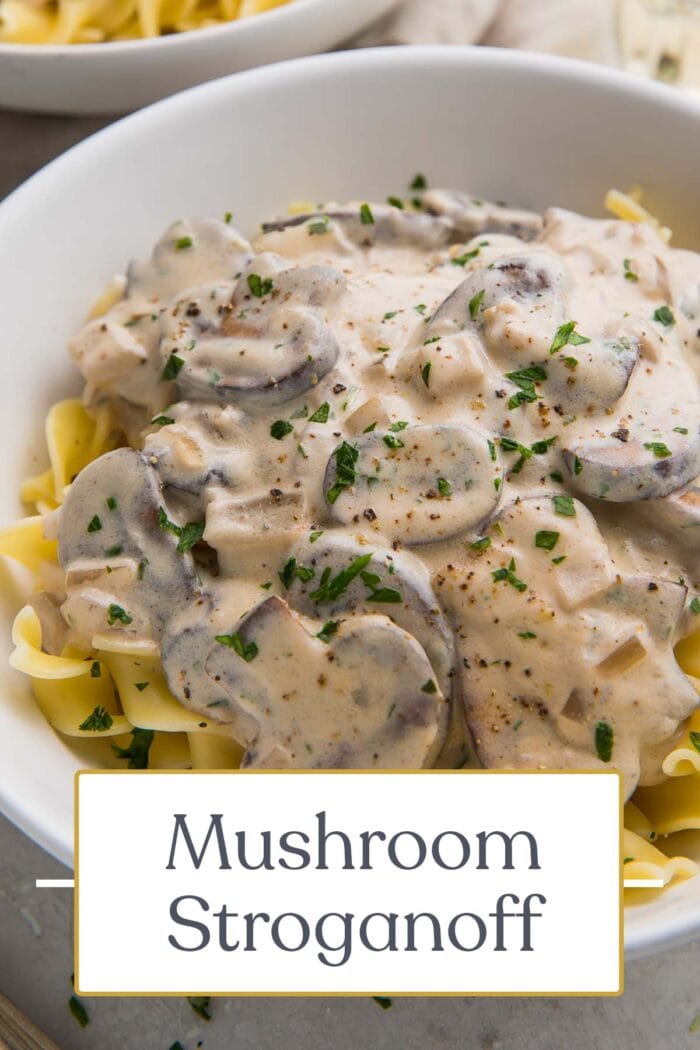 Pin graphic for mushroom stroganoff