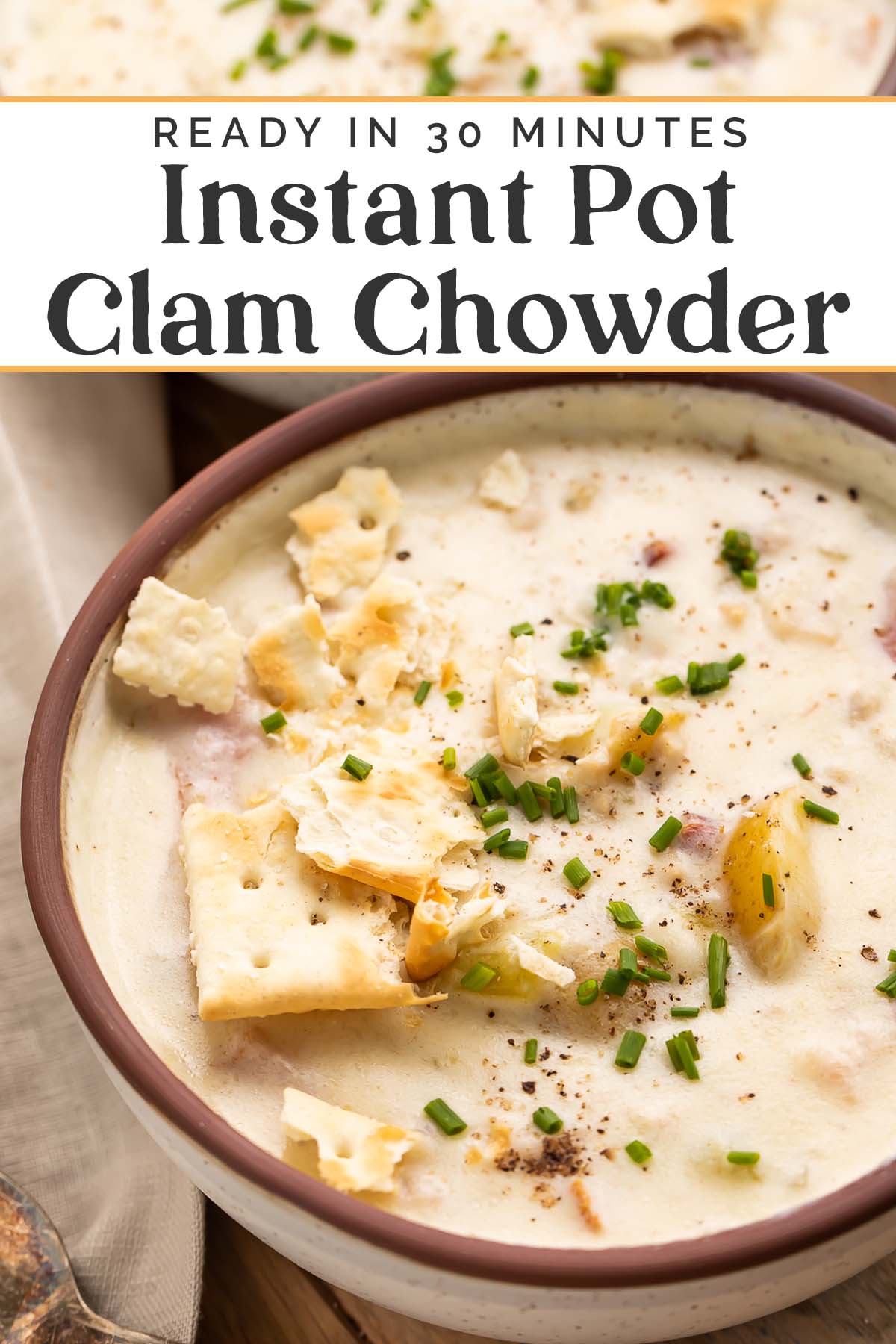 Pin graphic for Instant Pot clam chowder.